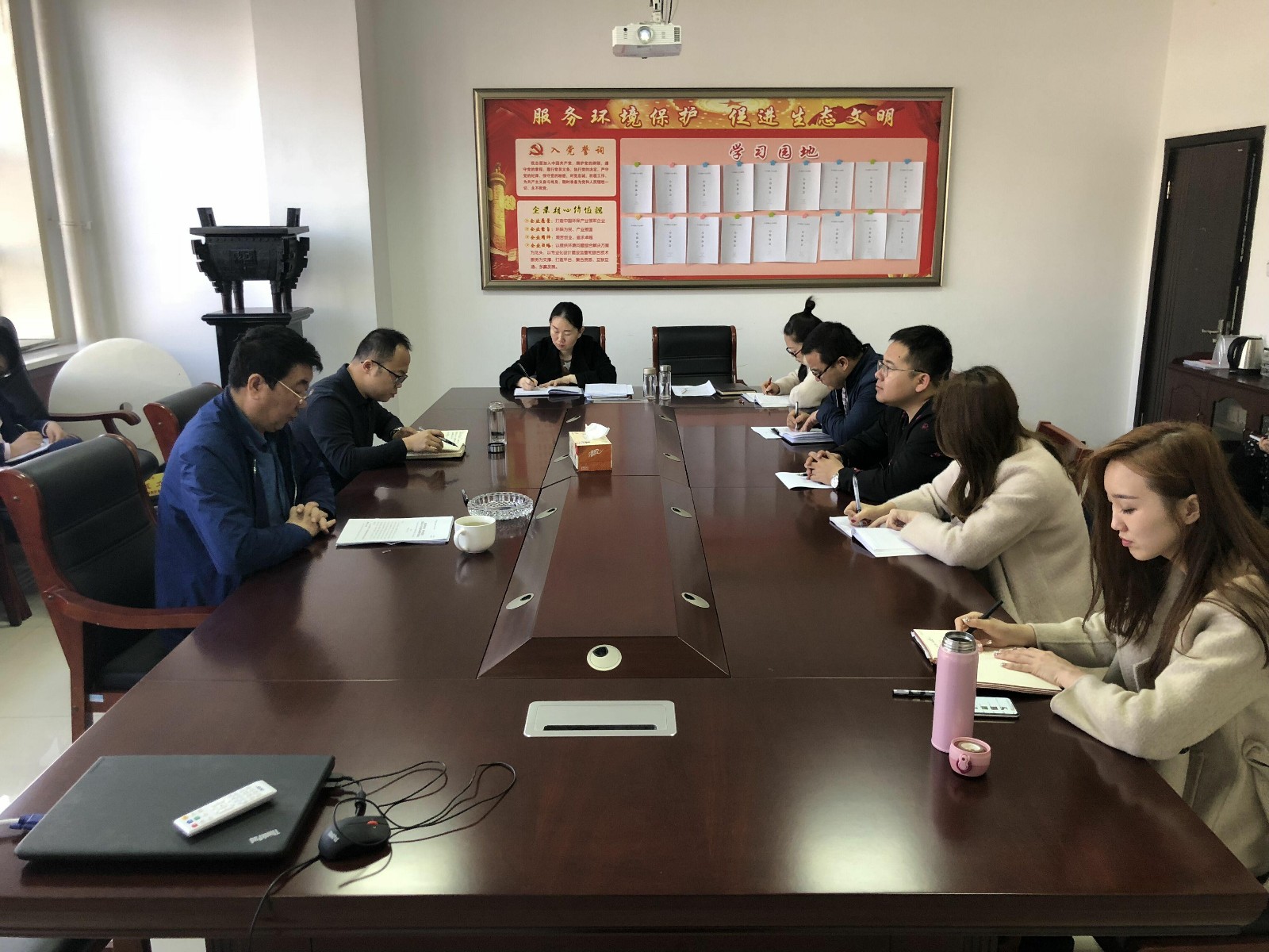 1522046812642267QmNz.jpg QQ图片20180323111948 - 万能看图王_爱奇艺.jpg